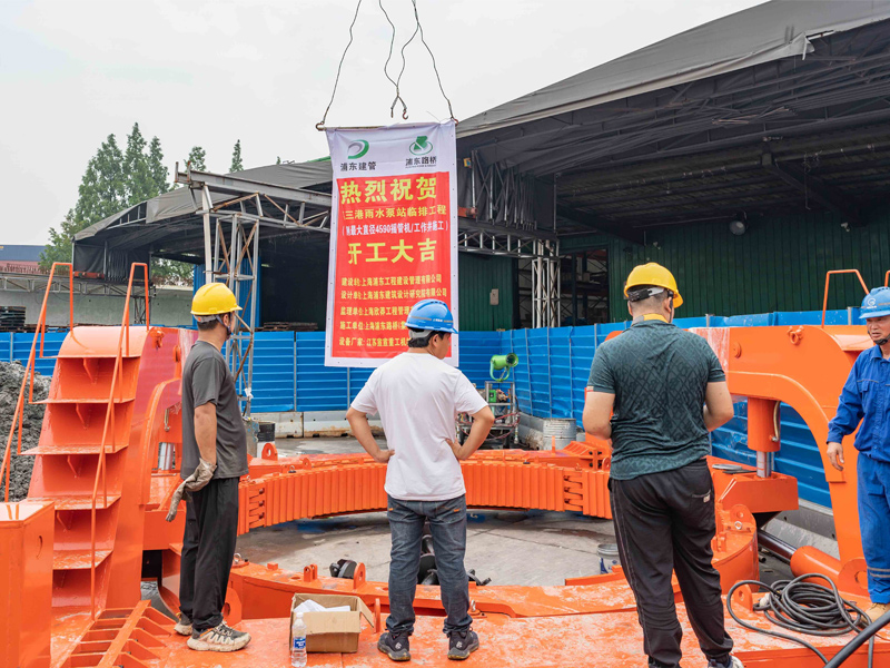 img of 行業(yè)首例4590超大型搖管作業(yè)施工