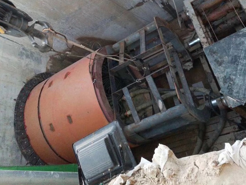 img of 呼和浩特市電力管網(wǎng)施工現(xiàn)場