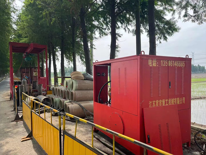 img of 上海螺旋頂管機(jī)工地