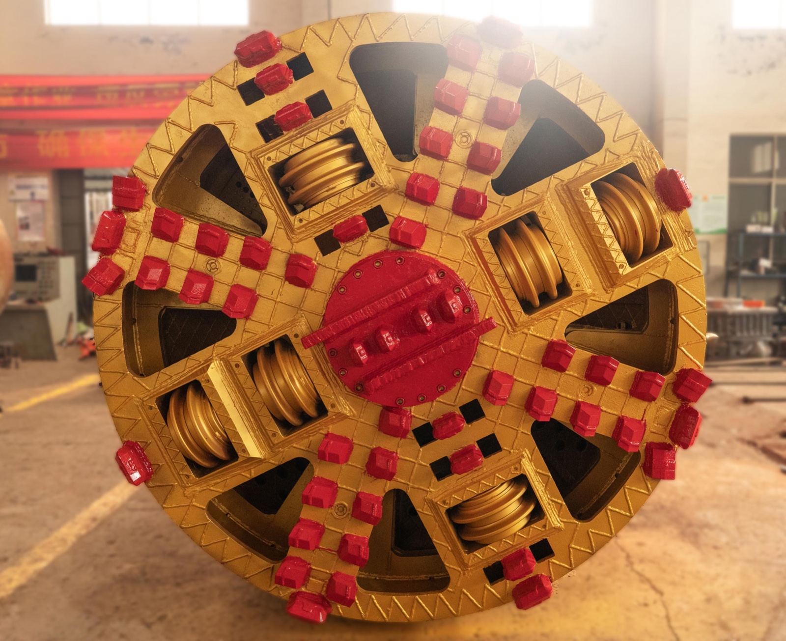 img 2 of 二次破碎頂管機系列